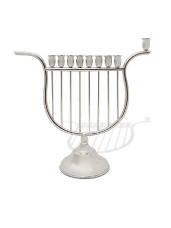 חנוכייה גדולה בצורת נבל ייחודית, מתנות לחנוכה, יודאיקה ישראלית
